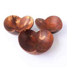 Load image into Gallery viewer, Coconut Shell Decoration Plate