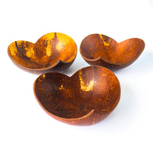 Load image into Gallery viewer, Coconut Shell Decoration Plate